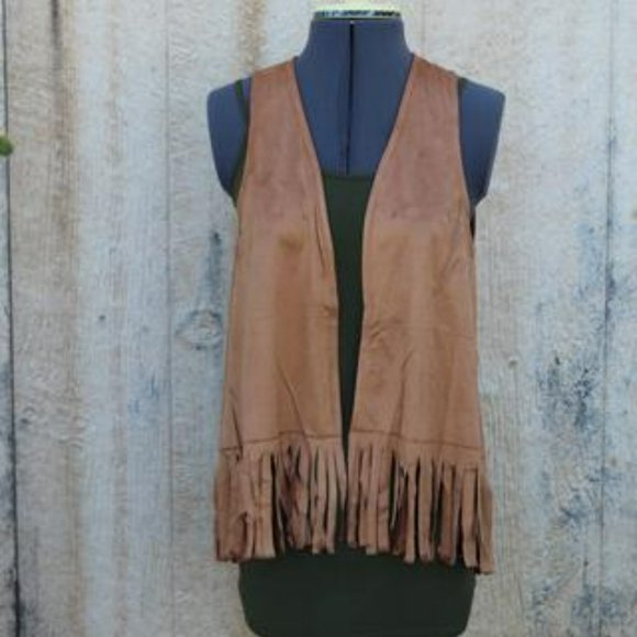 Fringe Vest - Picture 1 of 2